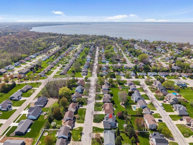 3445 EDINBURGH ROAD, Green Bay, WI 54311