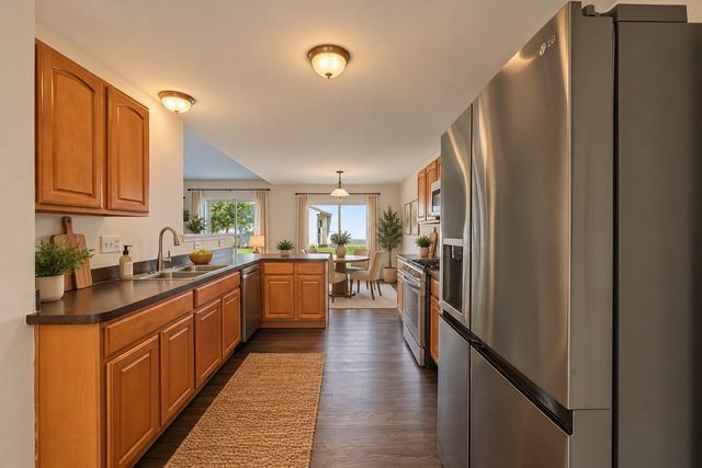 756 Glen Cove Lane, Pingree Grove, IL 60140