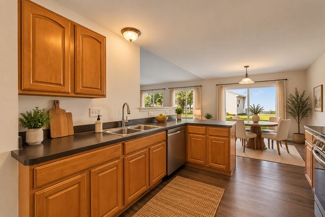 756 Glen Cove Lane, Pingree Grove, IL 60140