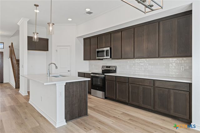 7201 Touchstone Drive, Temple, TX 76502