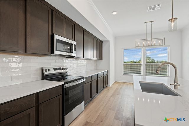 7201 Touchstone Drive, Temple, TX 76502