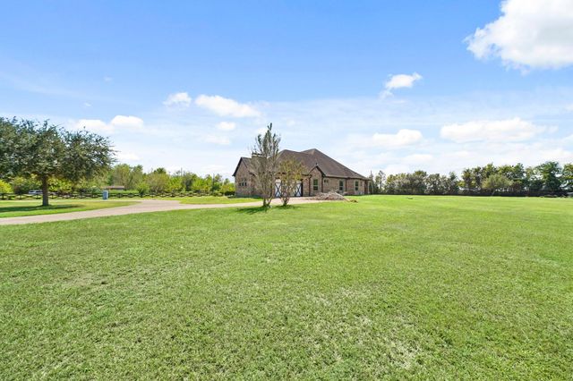 8334 Galler Road, Richmond, TX 77469