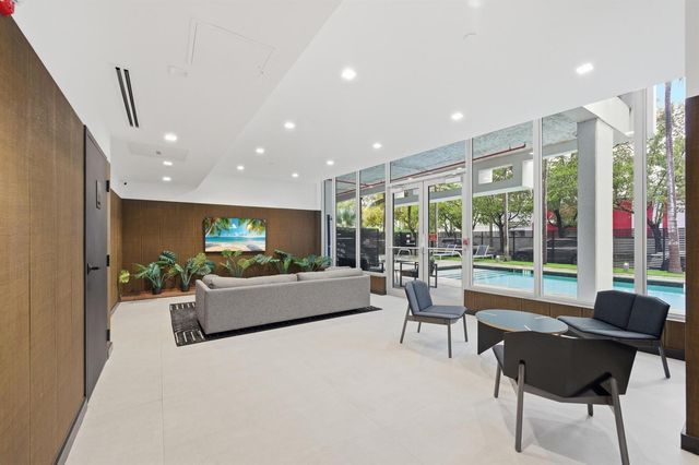 13800 Highland Drive 610, North Miami Beach, FL 33181