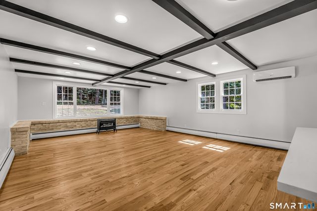 20 Hydelor Avenue, Prospect, CT 06712