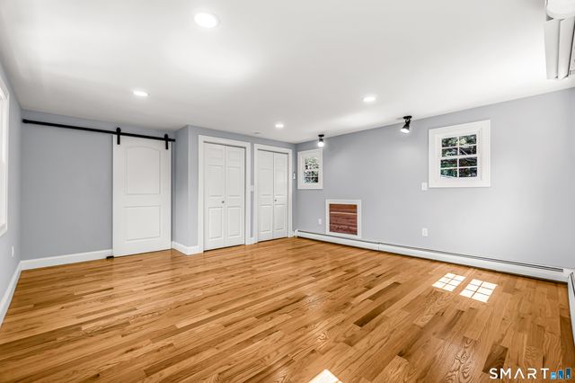 20 Hydelor Avenue, Prospect, CT 06712