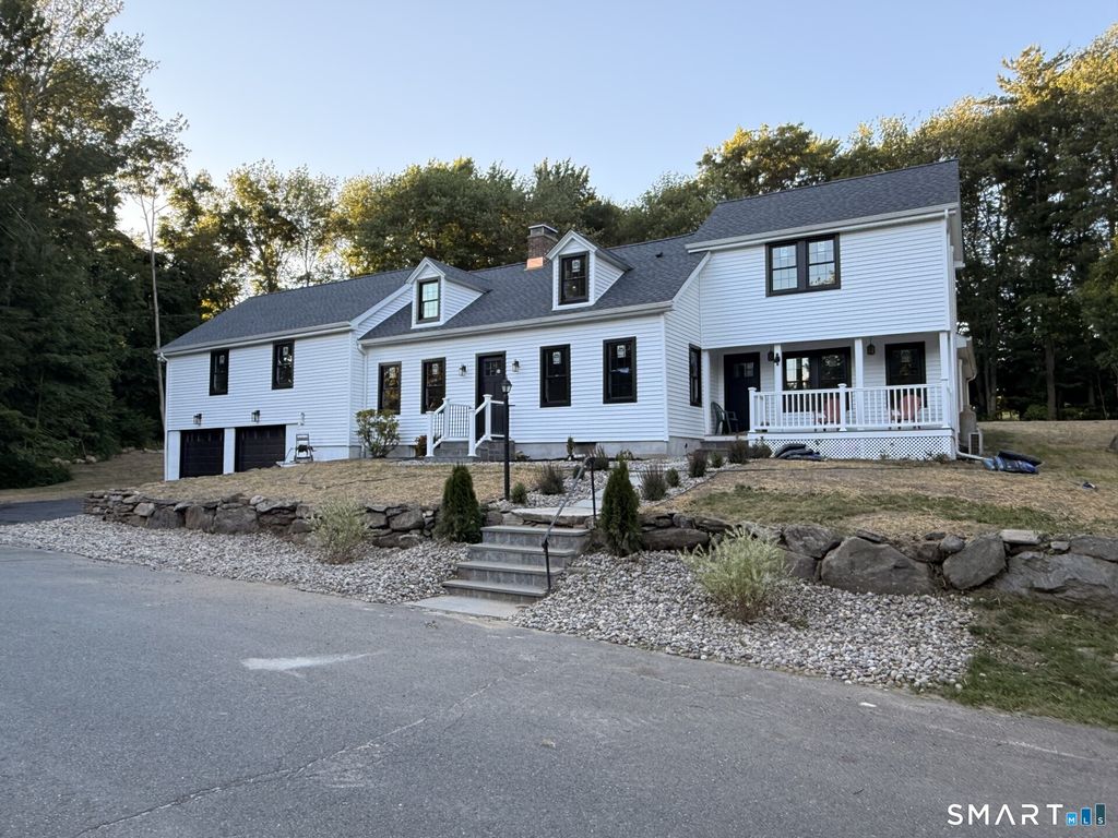 20 Hydelor Avenue, Prospect, CT 06712