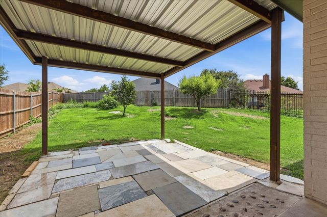 304 Paloma Street, Weatherford, TX 76087