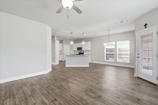 304 Paloma Street, Weatherford, TX 76087