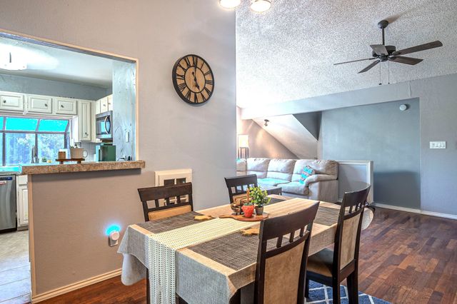 4516 Forestgate Drive, Arlington, TX 76017