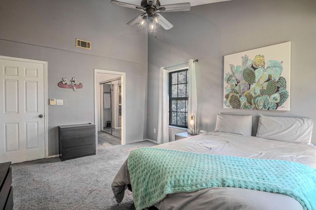 4516 Forestgate Drive, Arlington, TX 76017