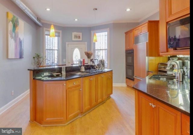 1311 IRVING ST NW, Washington, DC 20010