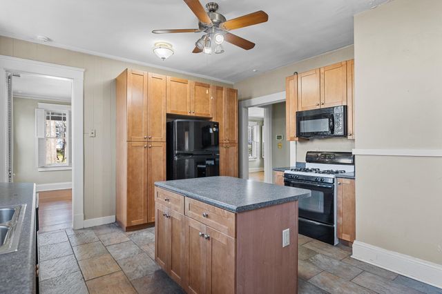 2237 COURT AVE, Memphis, TN 38104