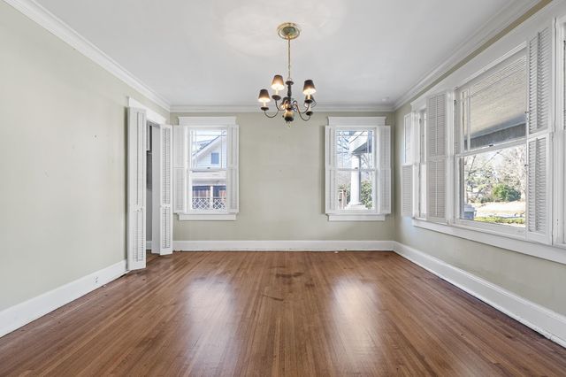 2237 COURT AVE, Memphis, TN 38104