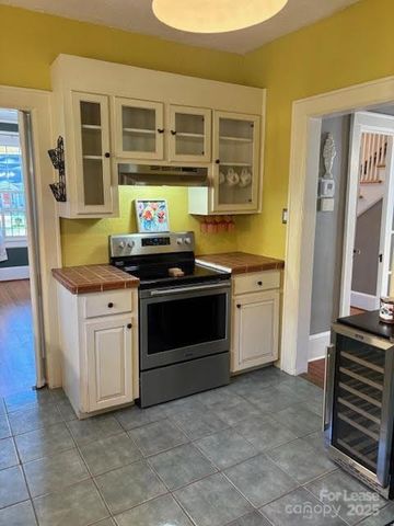 613 S York Street, Gastonia, NC 28052