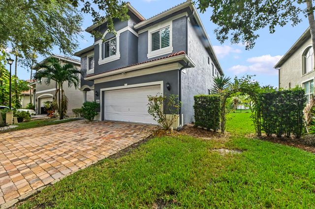 1006 Center Stone Lane, Riviera Beach, FL 33404