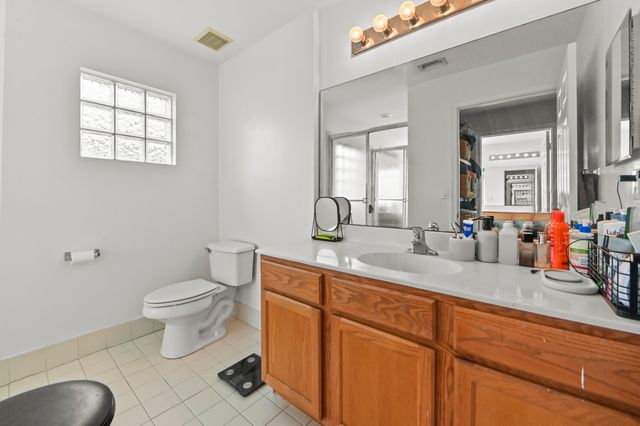 1006 Center Stone Lane, Riviera Beach, FL 33404