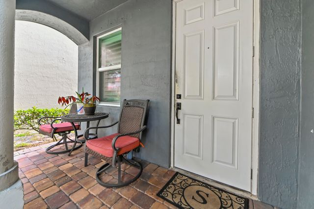 1006 Center Stone Lane, Riviera Beach, FL 33404