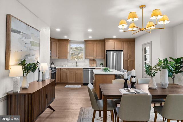 633 GEORGES LN, Ardmore, PA 19003