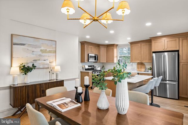 633 GEORGES LN, Ardmore, PA 19003