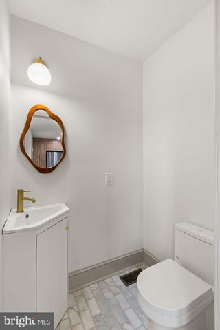 633 GEORGES LN, Ardmore, PA 19003