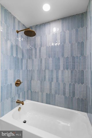 633 GEORGES LN, Ardmore, PA 19003