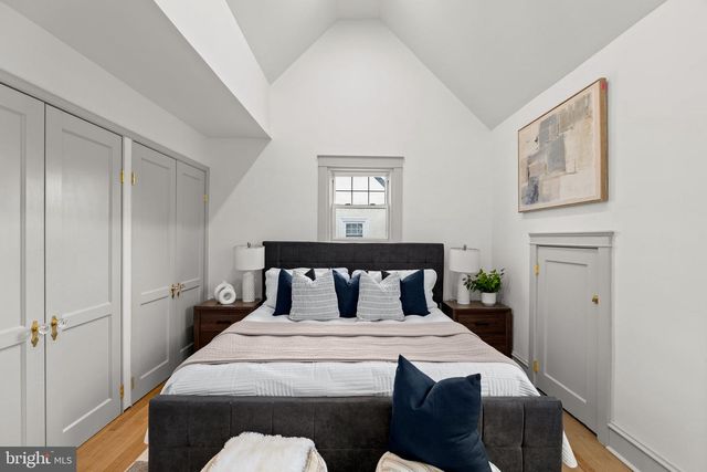 633 GEORGES LN, Ardmore, PA 19003