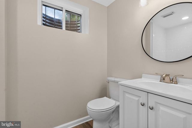 1321 ASHEVILLE RD, District Heights, MD 20747