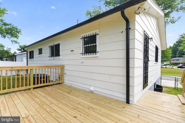 1321 ASHEVILLE RD, District Heights, MD 20747