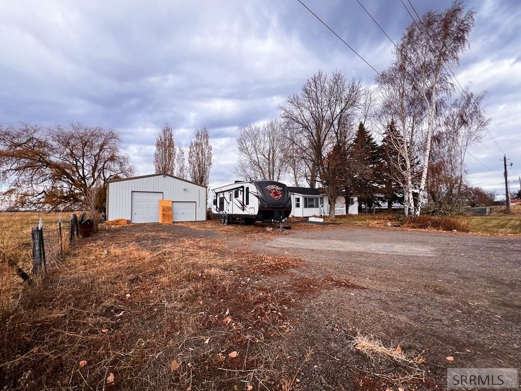 Image 30 of property listing at 2925 N 1000 W, Rexburg, ID 83440