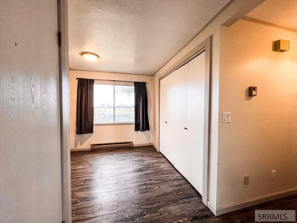 Image 7 of property listing at 2925 N 1000 W, Rexburg, ID 83440