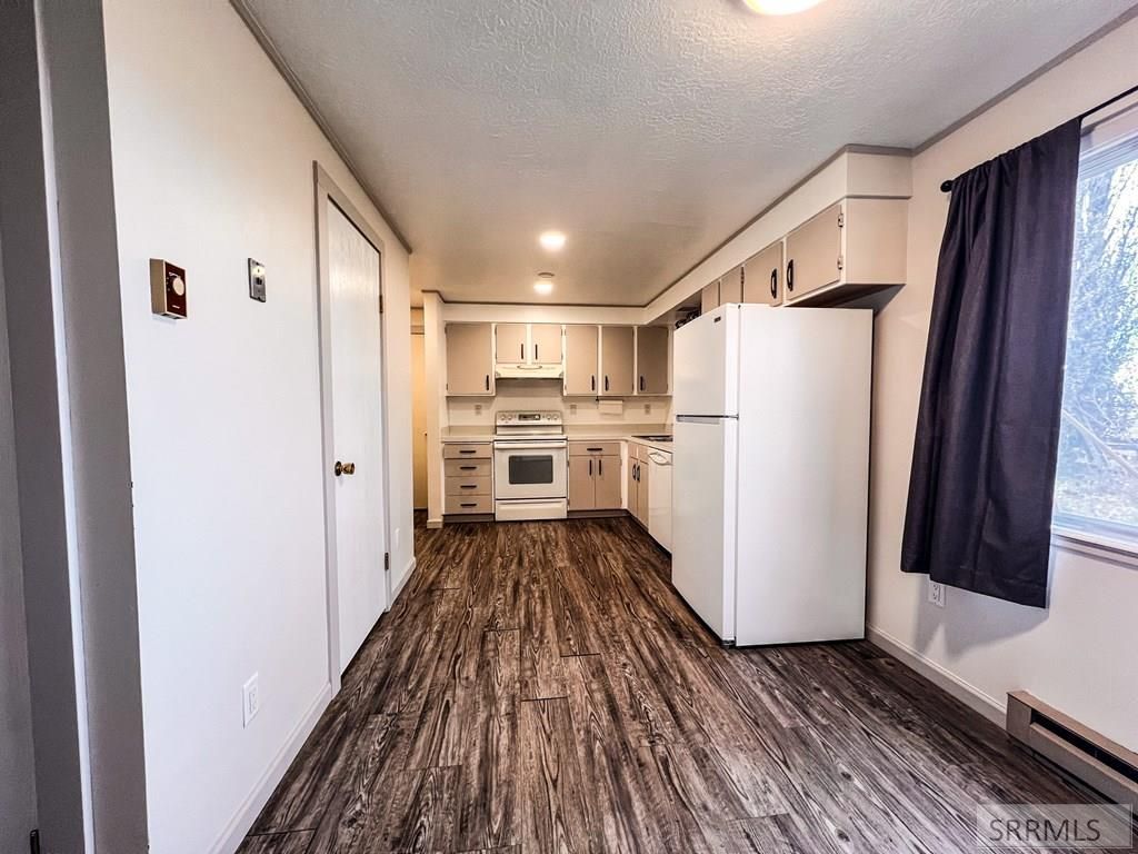 Image 8 of property listing at 2925 N 1000 W, Rexburg, ID 83440