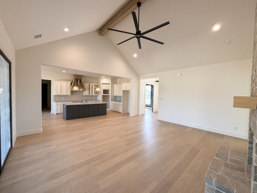 116 Turtle Back Ridge, Decatur, TX 76234 — photo 2