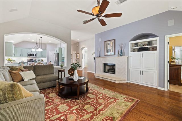 2151 Woodston DR, Round Rock, TX 78681