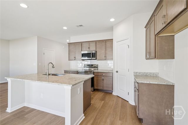 146 Orkney Road, Savannah, GA 31407