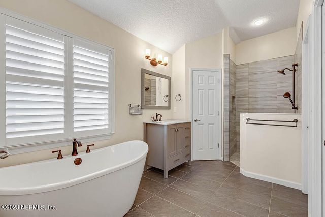 813 W AMERICAN EAGLE Drive, St. Augustine, FL 32092