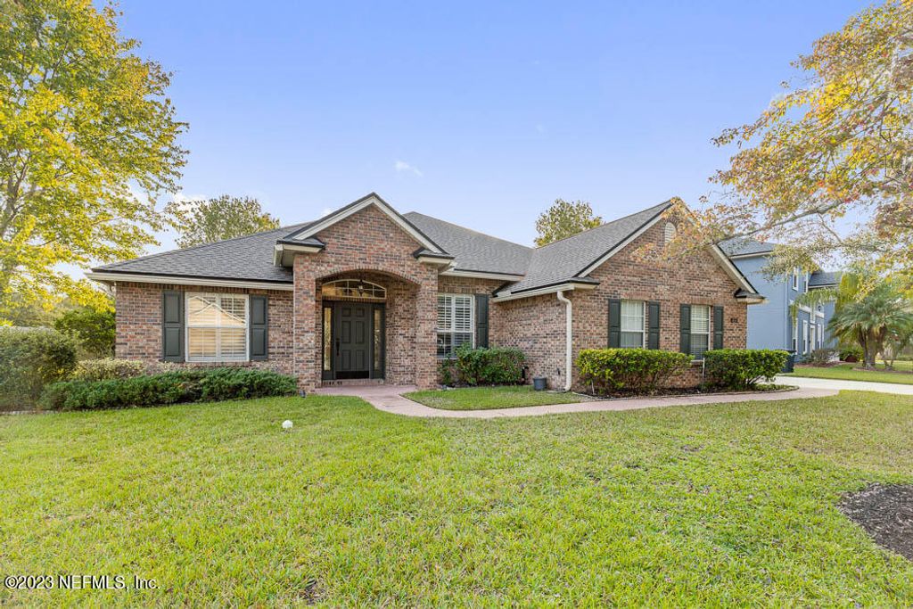 813 W AMERICAN EAGLE Drive, St. Augustine, FL 32092