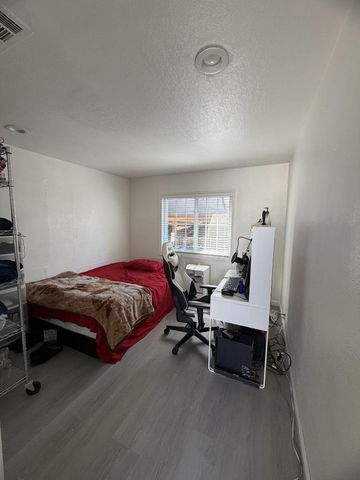 198 S Cragmont, San Jose, CA 95127