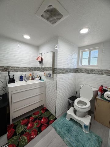 198 S Cragmont, San Jose, CA 95127