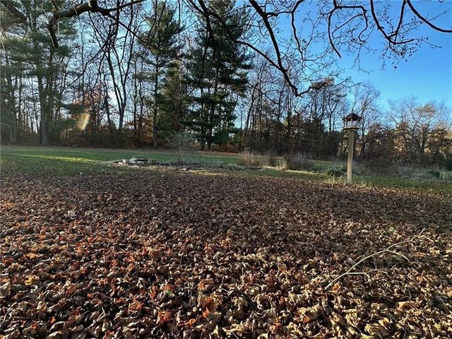 418 Myoma Rd, Adams Twp, PA 16046