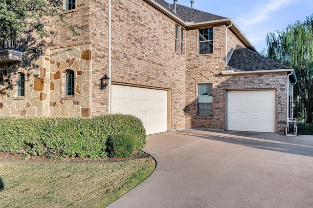 2723 Portside Drive, Grand Prairie, TX 75054