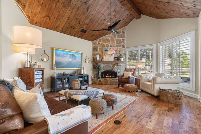 2404 Racheal Drive, Heath, TX 75032