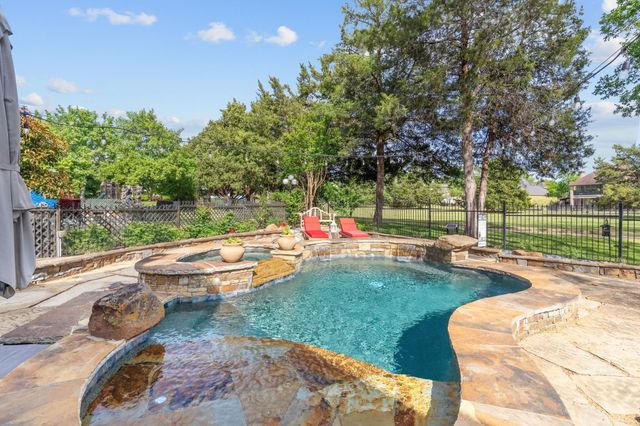 2404 Racheal Drive, Heath, TX 75032