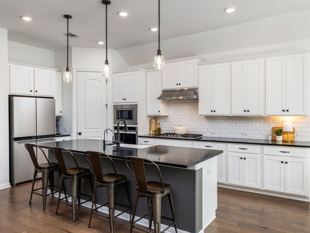1491 Hazy Hills LOOP, Dripping Springs, TX 78620
