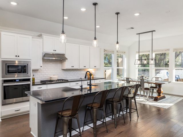 1491 Hazy Hills LOOP, Dripping Springs, TX 78620