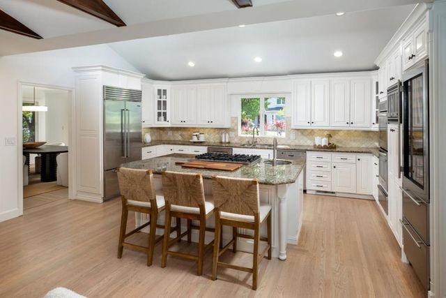 531 Patrick Way, Los Altos, CA 94022