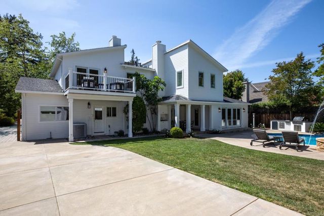 531 Patrick Way, Los Altos, CA 94022