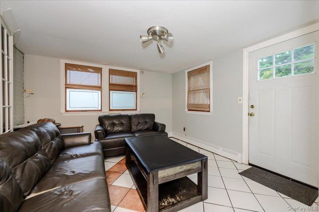 295 Maryland Avenue, Freeport, NY 11520