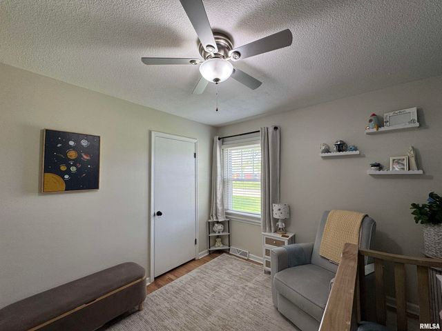 1804 DEERFIELD Road, Chatham, IL 62629