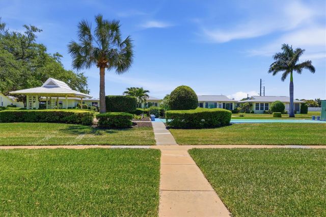 7003 10TH AVENUE W, Bradenton, FL 34209