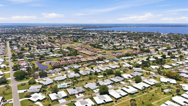 7003 10TH AVENUE W, Bradenton, FL 34209